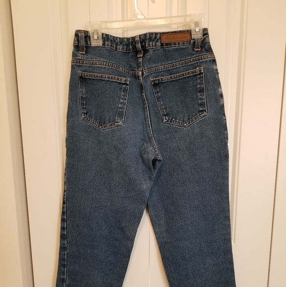 Bill Blass Jeans Petite - Easy Fit - Size 8P - Picture 2 of 5